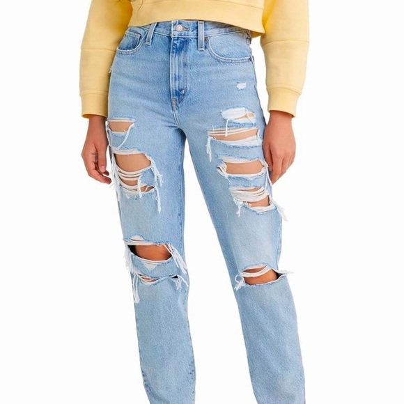 Levi’s High Waisted Mom Light Blue Denim Destruction 100% Cotton Size: 27 - Picture 2 of 10